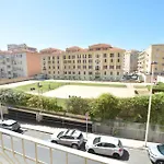 Lejlighed Monti Market House *