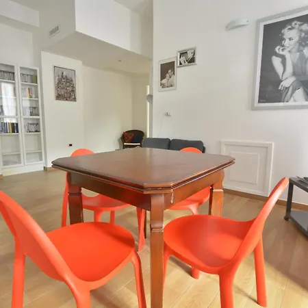 Monti Market House Апартаменты *