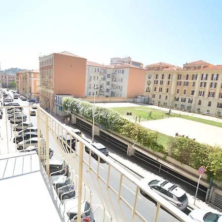 Апартаменты Monti Market House *